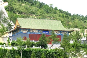 灵山宝塔天福宝园